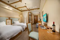 Cloud CLOUD Southeast Asia Holiday Beauty Hotels in Anji