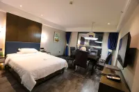 New Oriental Hotel