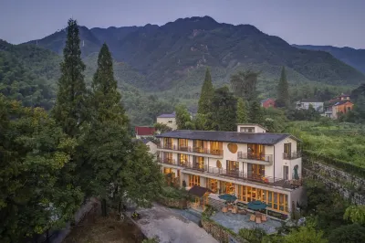 Anji Qijianfang · Shanchuan Xiangju (Xianlongxia Drifting) Hotel a Langman Shanchuan Scenic Area