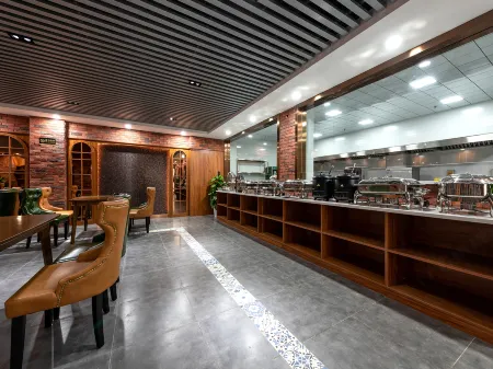 James Joyce Coffetel Hotel (Yi County Yandu Ancient City) Отели в г. Исянь