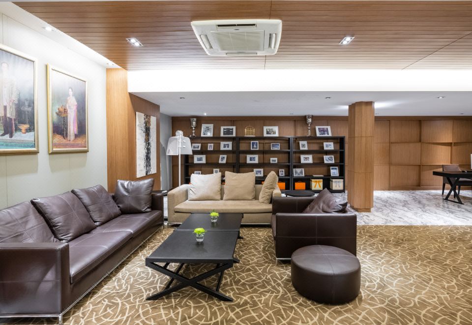 S Ratchada Hotel Bangkok