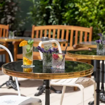 Ruby Coco Hotel Dusseldorf Отели рядом с достопримечательностью «Площадь Карлсплац»