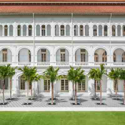 Raffles Singapore Hotel Exterior