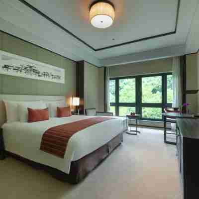 Ningbo Qianhu Hotel Rooms
