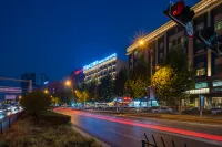 Yiwu Mankalan Hotel (International Trade City Xinguanghui Branch) - Bãi đậu xe