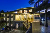 วิลล่าบนภูเขาจิ่วเทียนหยุนหวู่ โรงแรมใกล้บ้านเก่าสหายเติ้งเสี่ยวผิง Lushan