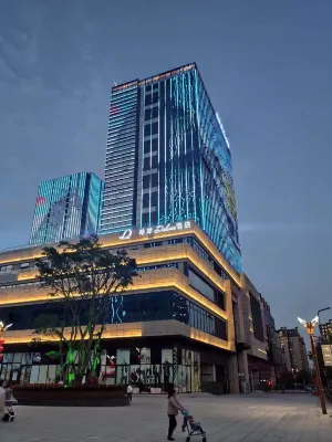 Xana Deluxe Hotelle (Zhongqing Tongliang Wanda Plaza, Longcheng Tianjie) Hotel in zona Chengdu University of TCM Tongliang Health School Teaching Spot