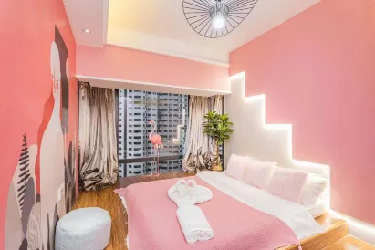 Shenzhen Love Bird Apartment (Huangbeiling Branch)