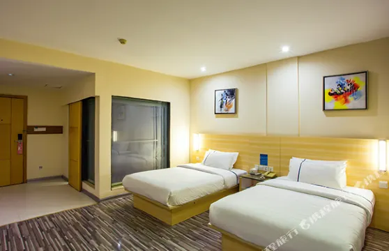 城市快捷酒店（桂林高鐵站店）