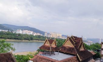 Mekong River South (Daijiangnan) Business Hotel