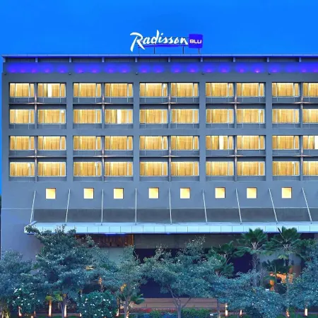 Radisson Blu Bengaluru Outer Ring Road Отели рядом с достопримечательностью «Технопарк «Престиж»»