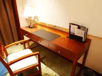 Donghai Junlan Hot Spring Hotel Hotels in Donghai