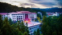 Lingyun Hotel Hotels near Jiangxi Cadre College