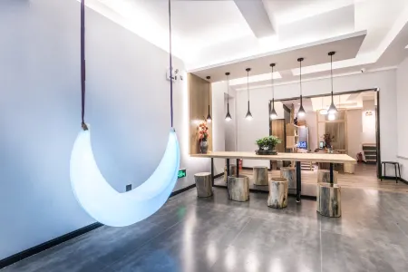 Luxian Light Luxury Inn Отели рядом с достопримечательностью «Countryside»