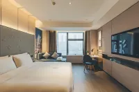 Atour Hotel (Chongqing Nanbin Road Huangguan International River view) Các khách sạn gần Kong Xiangxi Residence of Chongqing