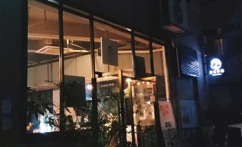 Dengba Inn&Youth Hotel (Shenzhen Futian Convention and Exhibiton Center Store )