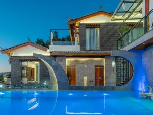 NARKA Hot Springs Resort Hotel