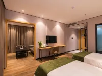 GreenTree Zhixuan Hotel (Fuzhou Sanfang Qixiang Nanmendou Subway Station) Hotels near FJTV Tower