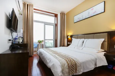 Xinghua Road Hotel (Beijing Guozhan Hepingli North Street subway station store) Hotels near Peony Garden