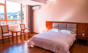Hotels in Xuanxuan, Mangla