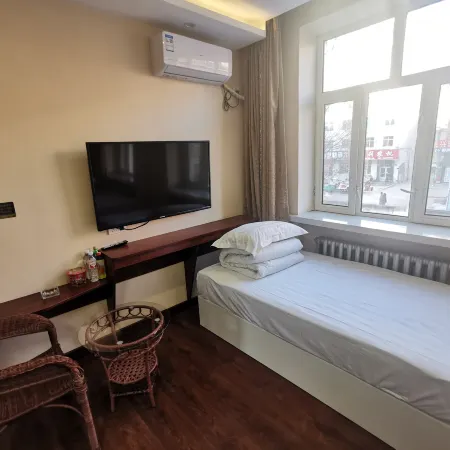 Hulin Lijiayuan Express Hotel