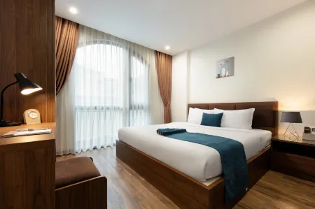 La Batisse Kim Ma Hotel Отели рядом с достопримечательностью «Hanoi University Of Culture»