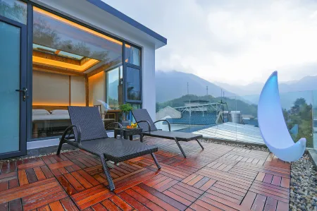 Xiying bieyuan holiday home stay (Tangkou South Gate store of Huangshan Scenic Spot) Отели рядом с достопримечательностью «Fenghuangyuan»
