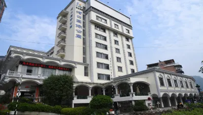 Hekou International Apartment