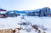 Fenghua Apartment (Jilin Vanke Songhua Lake Resort)