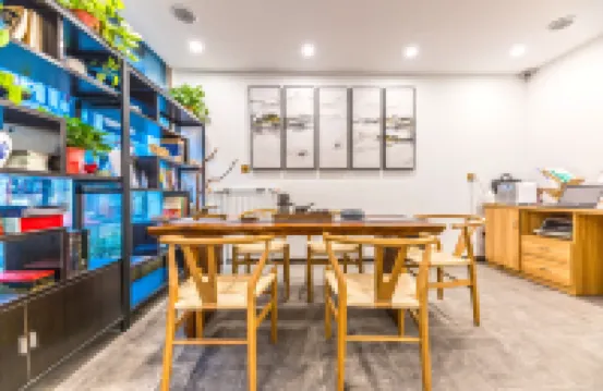 同裏樸舍水岸河景ホテル