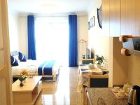 吴川东海岸度假公寓 - 高级一线海景大床房