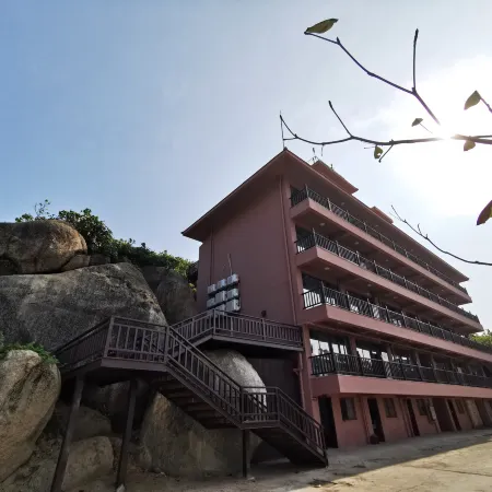 Boundary Island Haitunwan Chinese Inn
