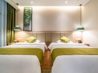 都匀途家斯维登度假公寓(万达广场) - 绿色系双床房