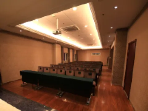 Yidu Holiday Hotel Hotels in Siping
