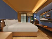 桔子酒店(上海八佰伴浦电路地铁站店) - 精选大床房