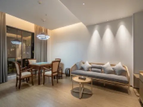 Chengdu Howard Johnson Huashuiwan Hot Springs Resort Hotels in Dayi