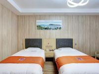 派酒店(西安凤城五路地铁站店) - 舒适双床房