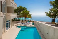 Hotel Tamaris - Pool