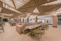Oceanfront Beach Resort - breakfast