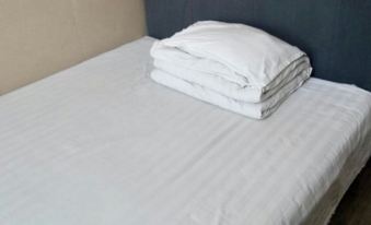 Harbin 8090 Fashion Network Express Hotel