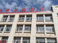 太仆寺旗尖峰主题酒店 - 酒店外部