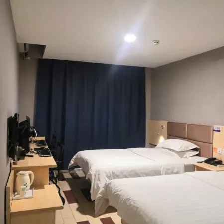 7Days Inn Chain Hotel (Linfen Railway Station)