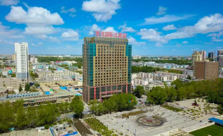 Huang He  International   Hotel