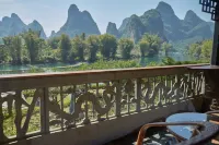 Yangshuo Mountain Retreat-by Yulong River - Mountain view
