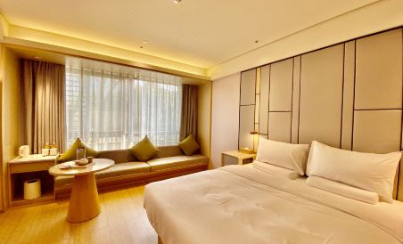Suitetrails - Ji Hotel (Huzhou Administration Center)
