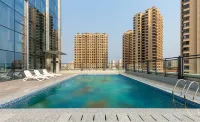 Rezen Hotel Aoyue Dongfang - Pools