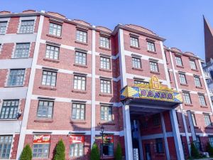 Huzhou Magic City Hotel (Huzhou Film and Television City)