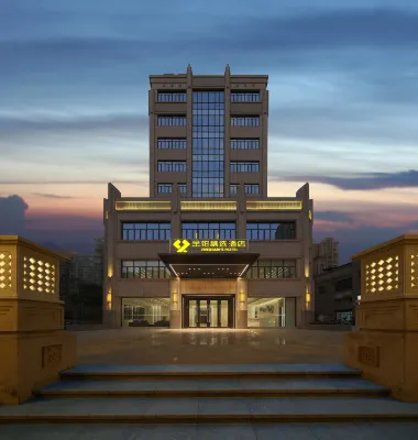 Golden Claw Hotel Отели рядом с достопримечательностью «Мост Лоян»