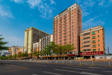 Wanshi Chang Anshun Express Apartment (Shenzhen North Railway Station)