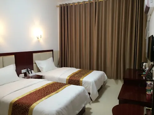 Xiangxiang Huabin Business Hotel - Parkering